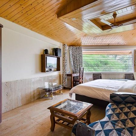 Kasauli Cascade A Cheerfull 4 Bedroom Challet المظهر الخارجي الصورة