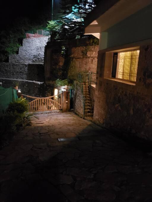 Kasauli Cascade A Cheerfull 4 Bedroom Challet المظهر الخارجي الصورة