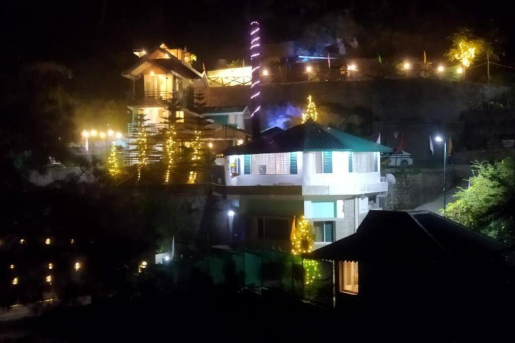 Kasauli Cascade A Cheerfull 4 Bedroom Challet المظهر الخارجي الصورة